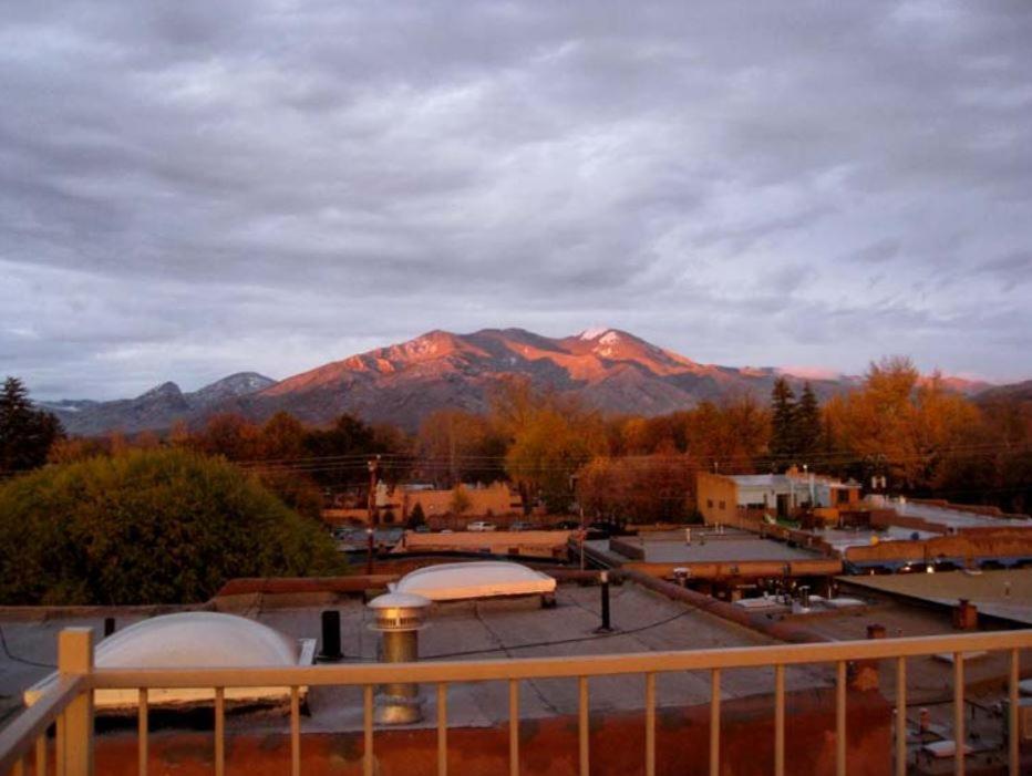 La Dona Luz Inn An Historic B&B Taos Exteriér fotografie