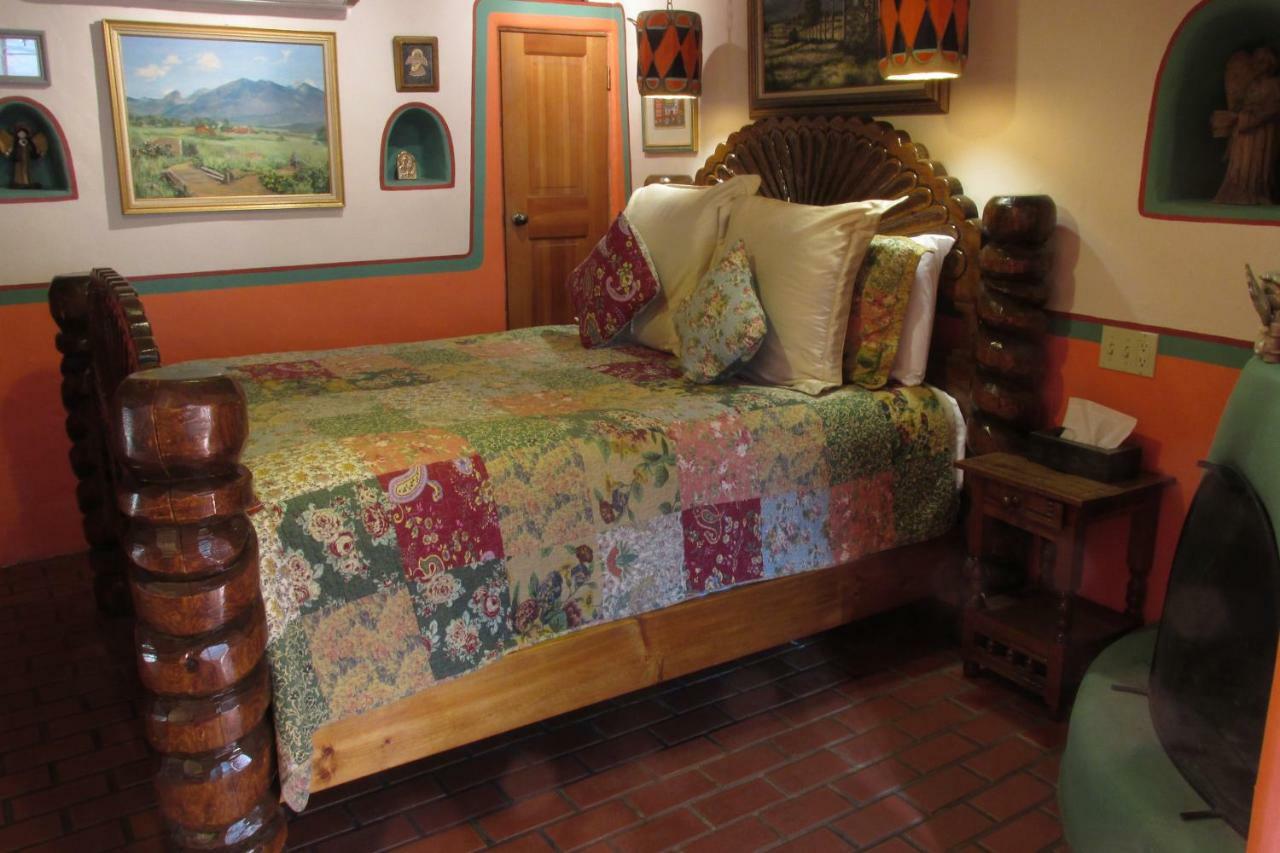La Dona Luz Inn An Historic B&B Taos Exteriér fotografie
